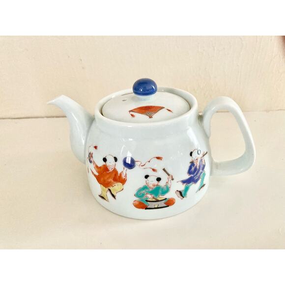 Chinese Tea Set White Porcelain Ceramic 5 PC Clowns Musicians Unique - Picture 5 of 8